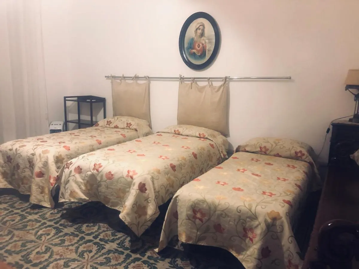 Guesthouse City Center Bari 0*,  Italië