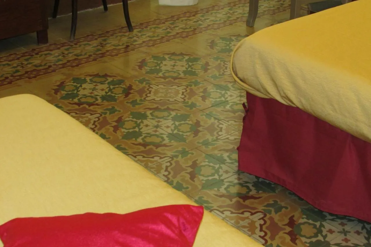 Guesthouse City Center Bari Gasthuis