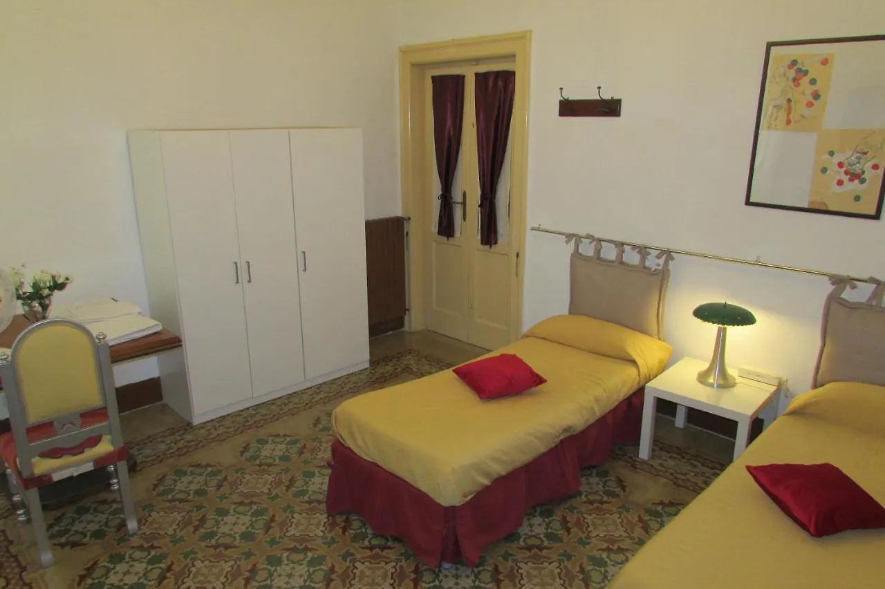 Guesthouse City Center Bari 0*,