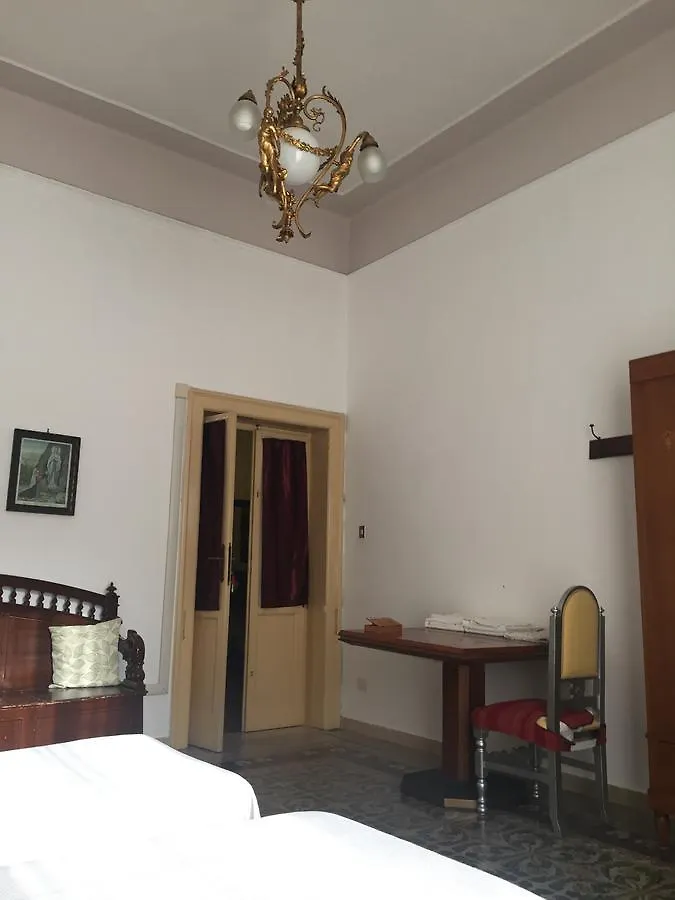 Guesthouse City Center Bari 0*,