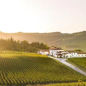 https://conde-wine-resort.emilia-romagnahotels.net